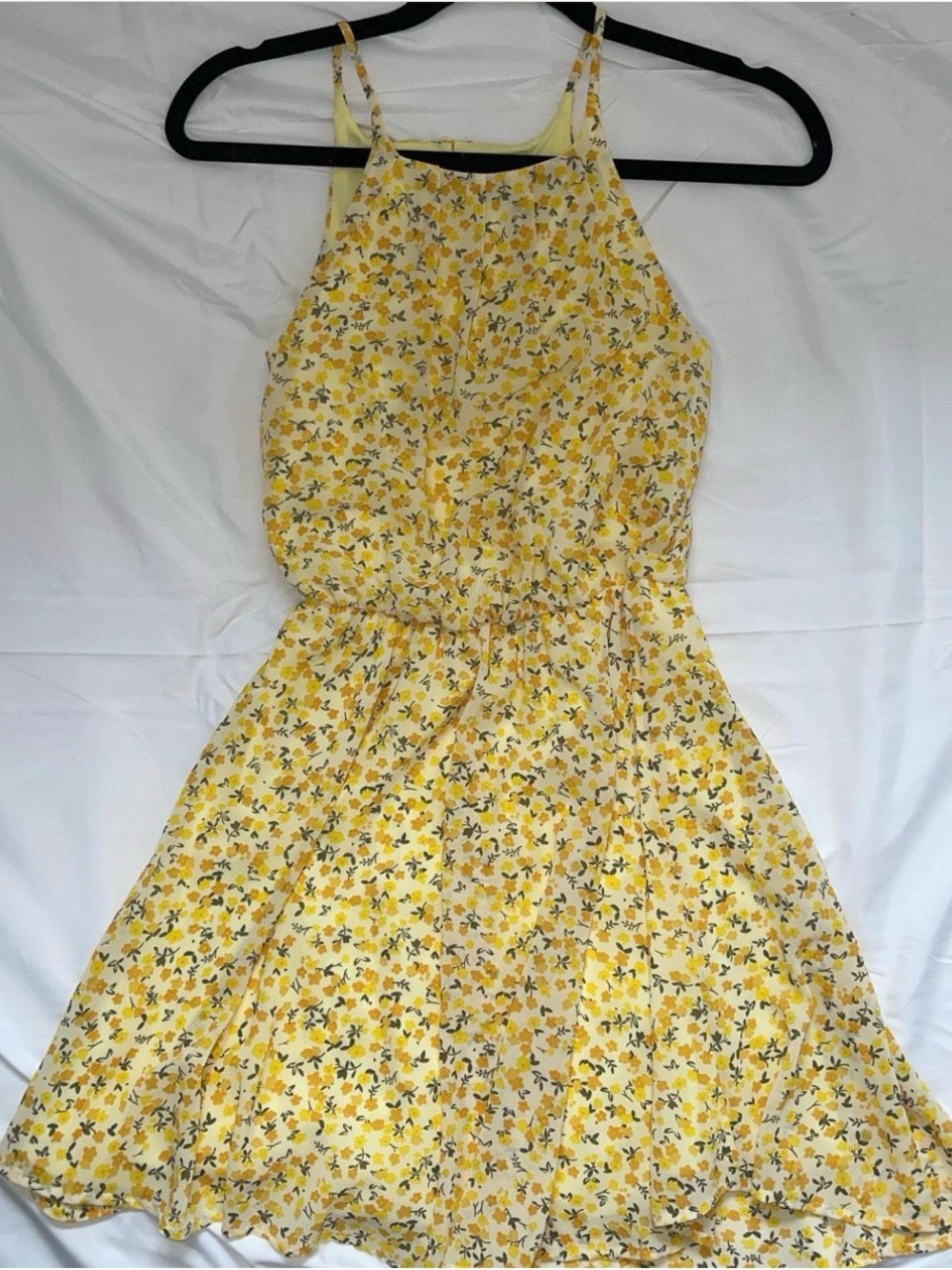 Francesca's Collections Yellow Floral Halter-Style Mini Dress
